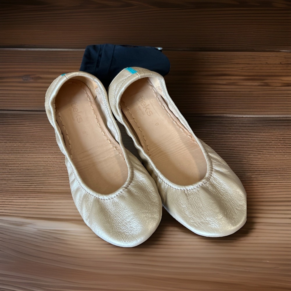 Tieks by Gavrieli Metallic Gold Leather Ballet Flat Size 9 Excellent Condition